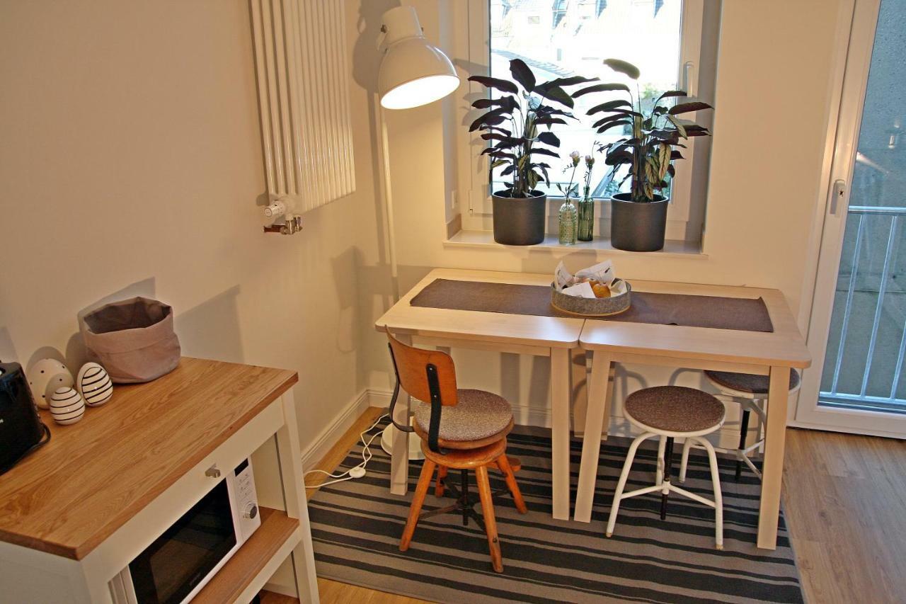 Ferienwohnung City-Apartment Swifts Krefeld Bagian luar foto