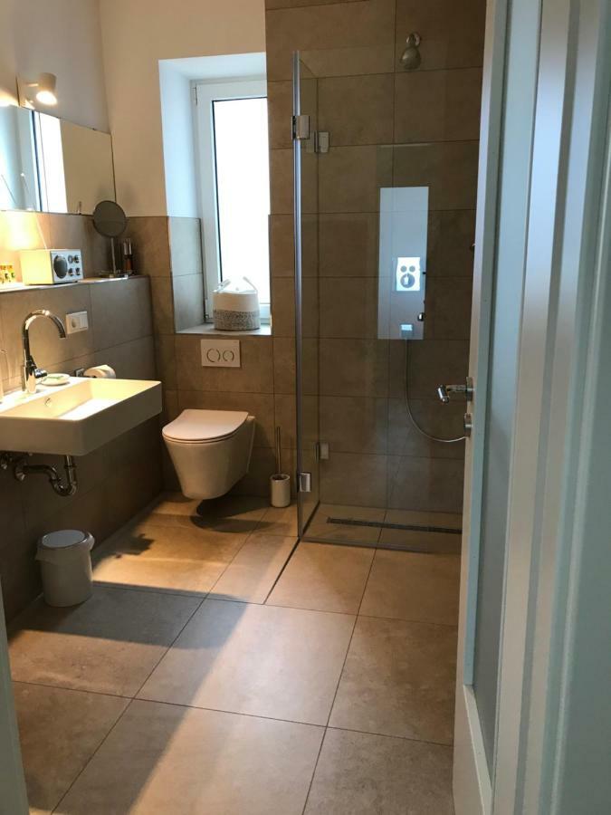 Ferienwohnung City-Apartment Swifts Krefeld Bagian luar foto