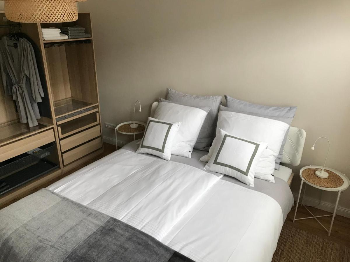 Ferienwohnung City-Apartment Swifts Krefeld Bagian luar foto